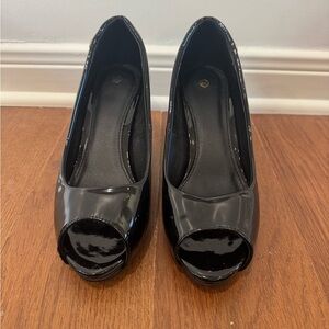 Elegant Black Peep-Toe Women Shoes